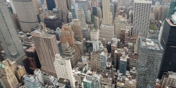 REIT Risk Assessment: Navigating Investment Risks in US Sectors - Cover Image