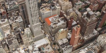 REITs & Geographic Diversification: Key to US National Investing - Cover Image