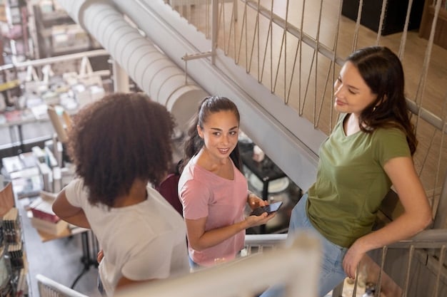 A photo of a diverse group of tenants interacting in a well-maintained shopping center, highlighting the importance of tenant quality and property management for REIT income sustainability.